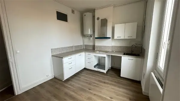 Appartement à louer - Saint-Fons, 2 pièces