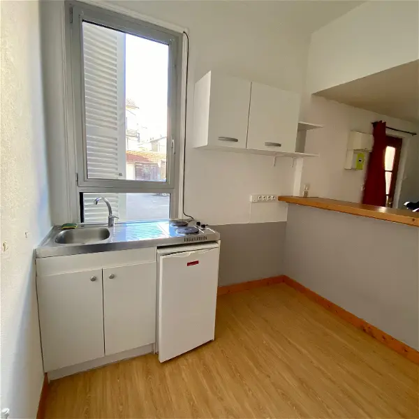 Location appartement 1 pièce - 20.4m² à Dijon (21000)