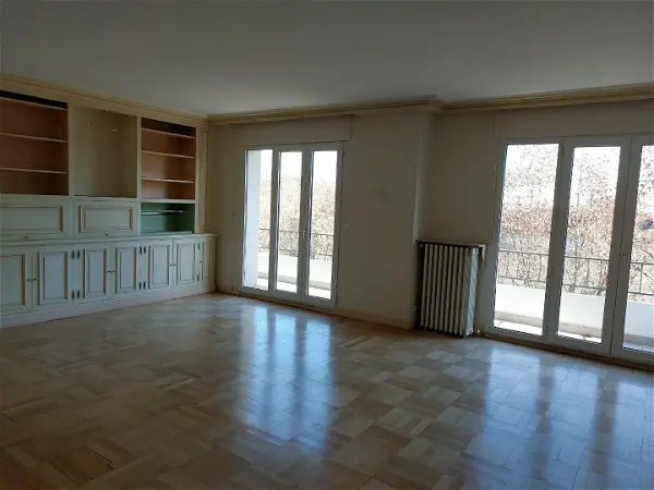 Appartement à louer - Lyon 6e Arrondissement, 4 pièces