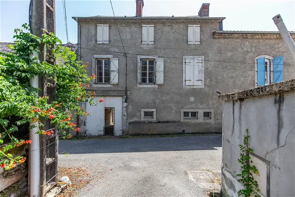 Maison à vendre - TUZAGUET, 5 pièces