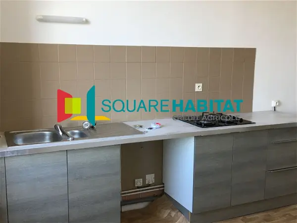 Location appartement 2 pièces - 43.9m² à Decize (58300)