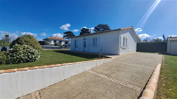 Maison à vendre - SAINT PALAIS SUR MER, 4 pièces