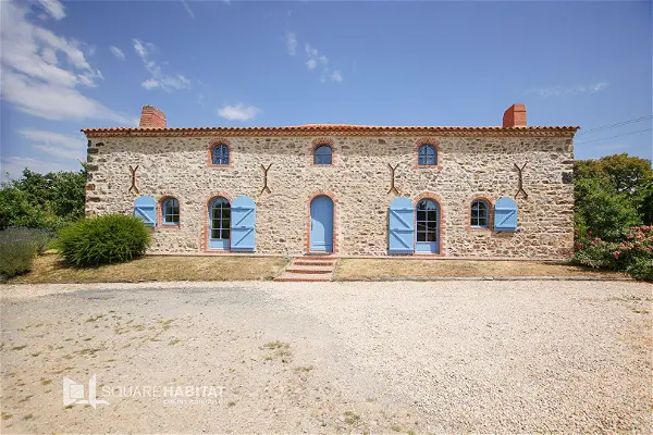Achat maison 8 pièces - 232.57m² à Venansault (85190)