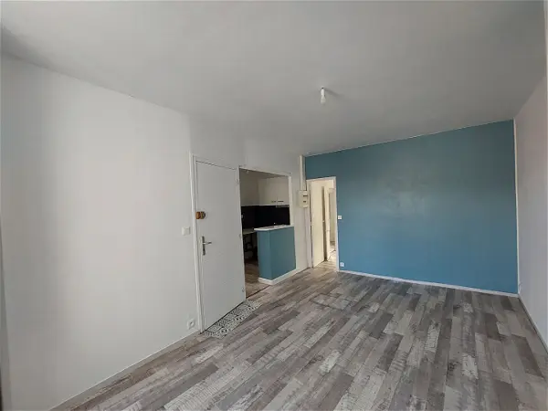 Location appartement 2 pièces - 35.9m² à Saintes (17100)