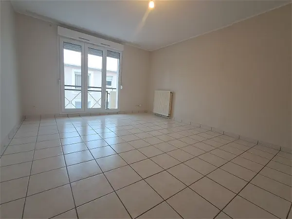 Location appartement 3 pièces - 58.42m² à Sens (89100)
