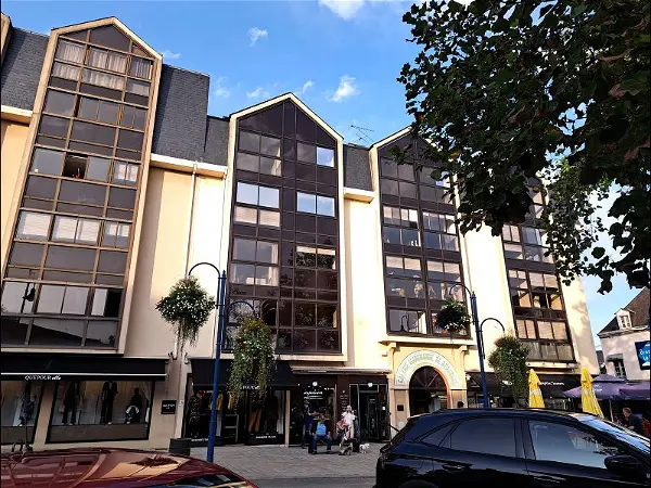 Achat appartement 9 pièces - 191m² à Mayenne (53100)
