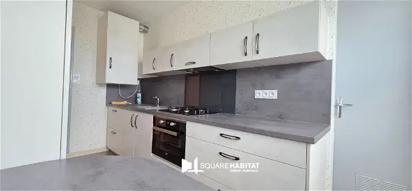 Achat appartement 4 pièces - 80m² à Cholet (49300)