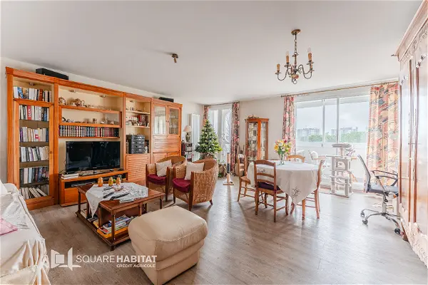 Appartement à vendre - LA ROCHE SUR YON, 5 pièces