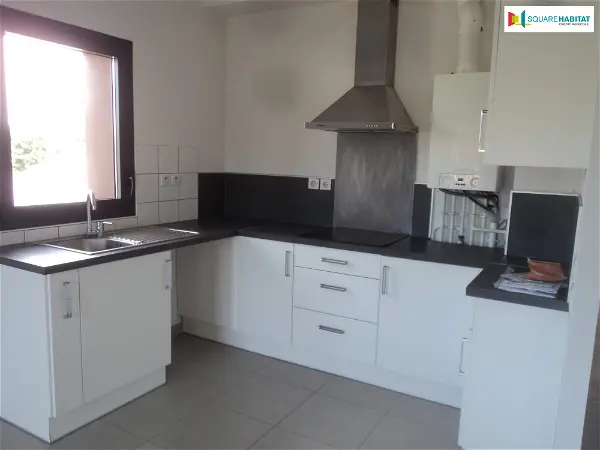 Location appartement 2 pièces - 49.5m² à Nay (64800)