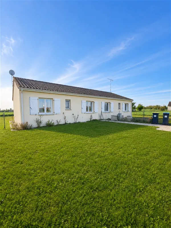 Location maison 3 pièces - 61.5m² à St christophe (86230)