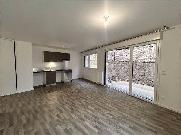 Appartement à louer - MONDEVILLE, 3 pièces