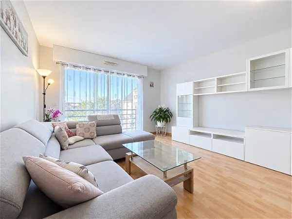 Location appartement 2 pièces - 50m² à Laval (53000)