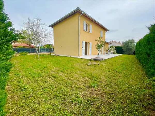 Maison à vendre - BEAUREPAIRE, 4 pièces