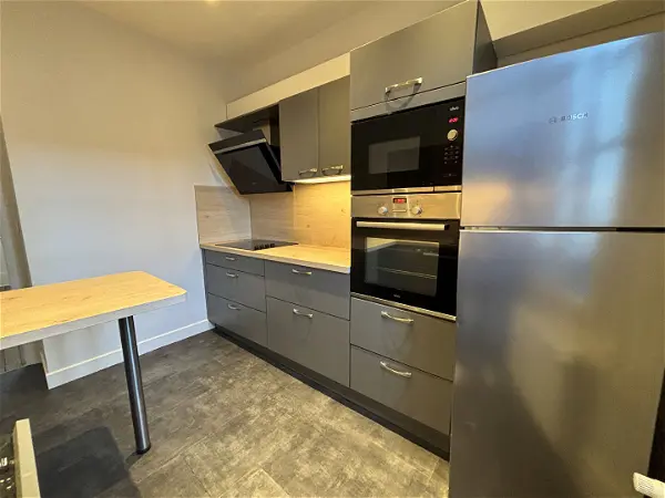Location appartement 4 pièces - 94.86m² à Troyes (10000)