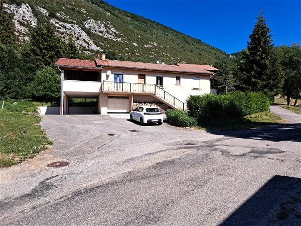 Achat maison 5 pièces - 111m² à Vassieux en vercors (26420)