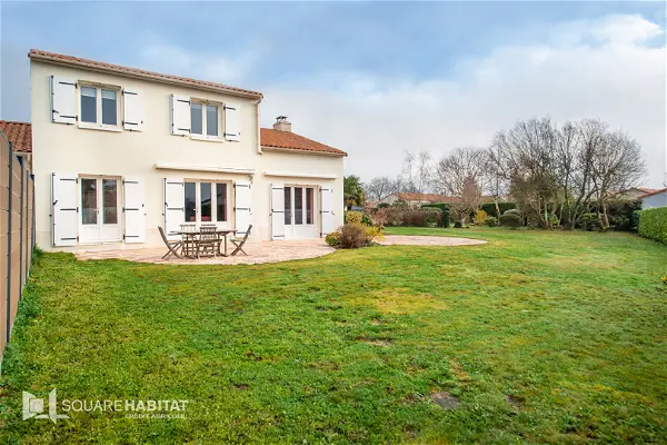 Maison à vendre - BASSE GOULAINE, 7 pièces