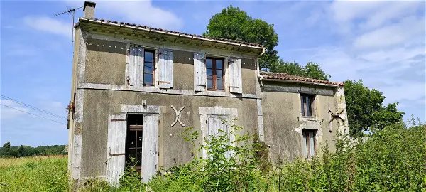 Achat maison 4 pièces - 140m² à Ecoyeux (17770)