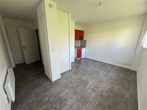 Studio à louer - TROYES