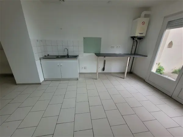 Location appartement 1 pièce - 27.53m² à Saint-amand-les-eaux (59230)