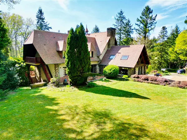 Maison à vendre - CHALLES, 13 pièces