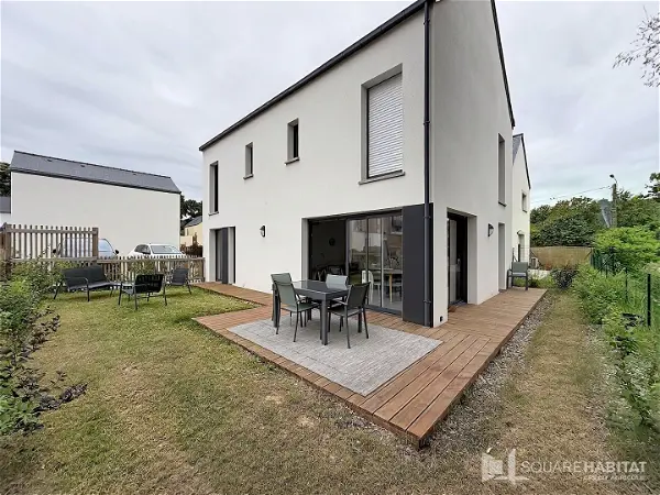 Location maison 5 pièces - 104.74m² à Plemeuleuc (35137)