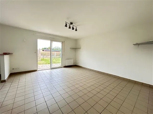 Maison à louer - SAINT COLOMBAN, 3 pièces