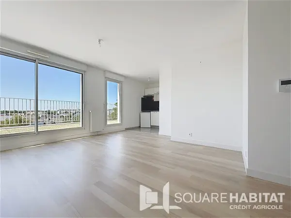 Appartement à louer - ST JACQUES DE LA LANDE, 2 pièces