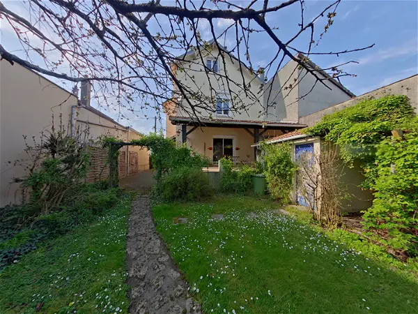 Maison à vendre - CHATELLERAULT, 5 pièces