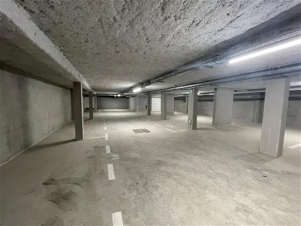 Stationnement à louer - Grenoble