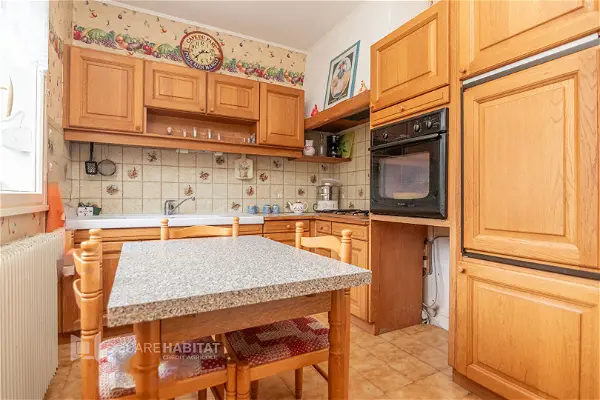 Maison à vendre - LONS LE SAUNIER, 4 pièces