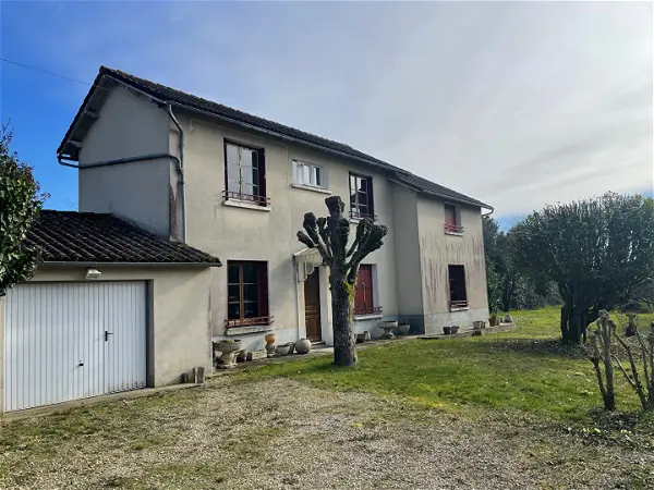 Maison à vendre - COUHE, 6 pièces