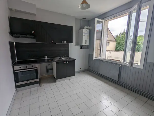 Location appartement 2 pièces - 24.24m² à Saumur (49400)