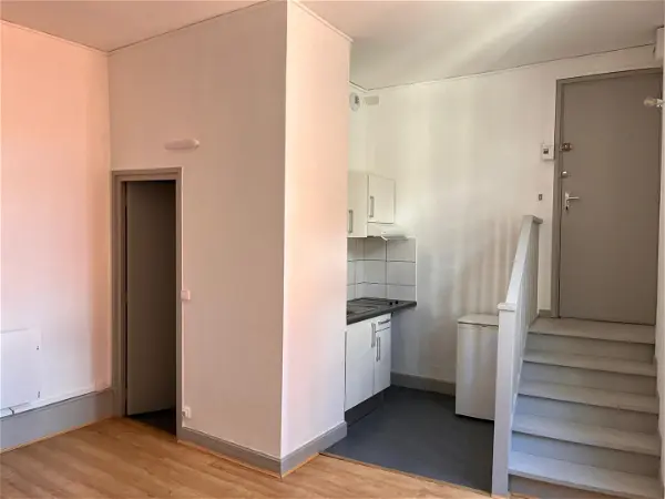 Location appartement 1 pièce - 21.5m² à Le puy en velay (43000)