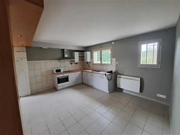 Location maison 5 pièces - 118m² à Hauterives (26390)