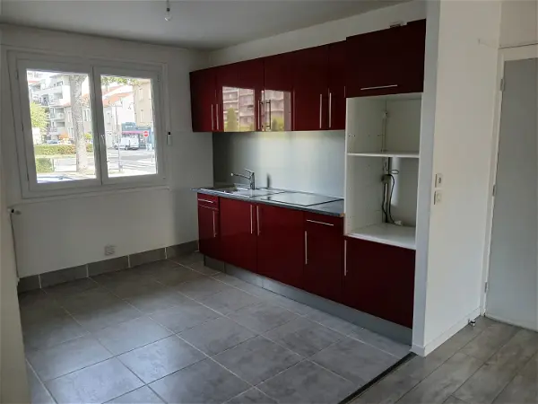 Location appartement 3 pièces - 60.72m² à Montrond les bains (42210)