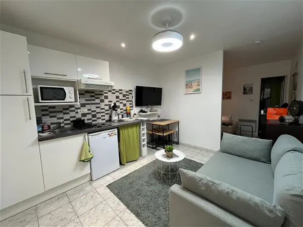 Location appartement 1 pièce - 25.15m² à La rochelle (17000)