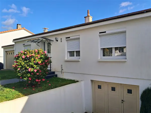 Achat maison 7 pièces - 109m² à La roche sur yon (85000)