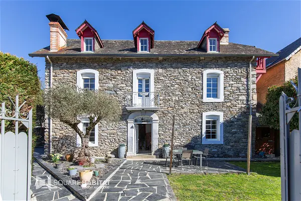 Achat maison 7 pièces - 197m² à Argeles gazost (65400)