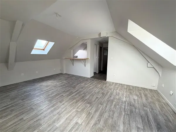 Appartement à louer - LAVAL, 2 pièces