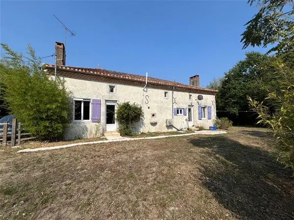 Maison à vendre - ADRIERS, 4 pièces