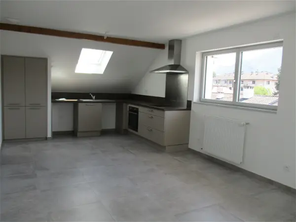 Appartement à louer - ANNECY, 3 pièces