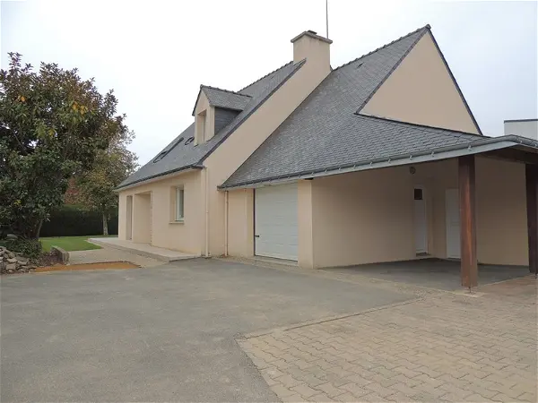 Maison à vendre - PLOUGOUMELEN, 7 pièces