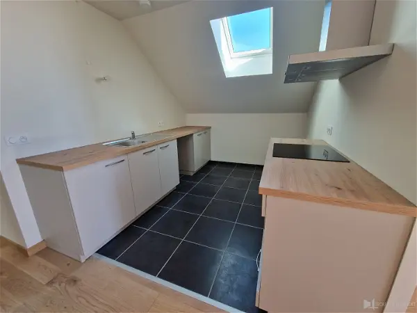 Appartement à louer - CHAMALIERES, 4 pièces