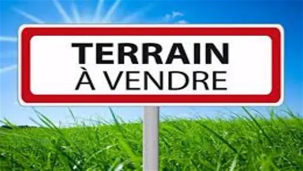 Achat terrain - 24489m² à Lons le saunier (39000)