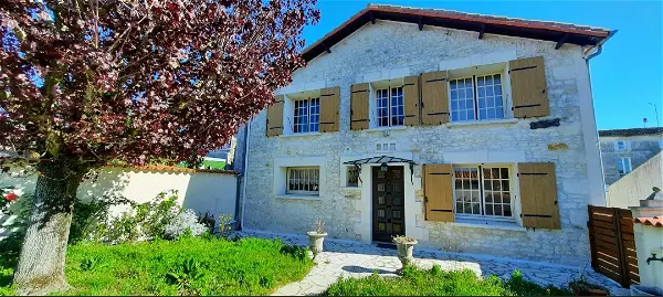 Maison à vendre - COZES, 3 pièces