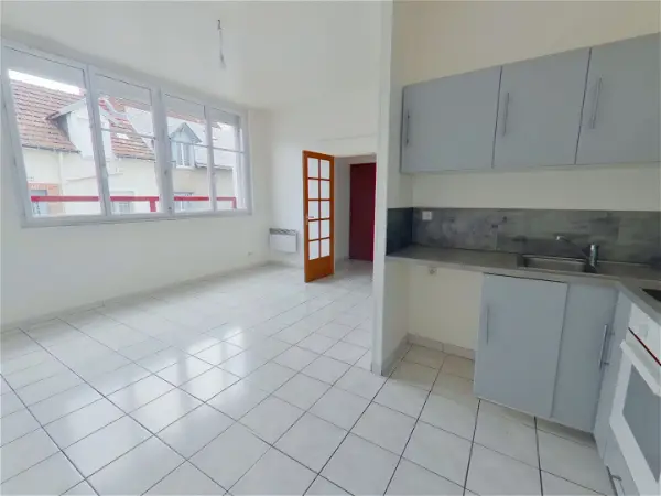 Location appartement 3 pièces - 76.27m² à Tours (37000)
