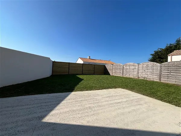 Maison à vendre - SAINT GILLES CROIX DE VIE, 5 pièces