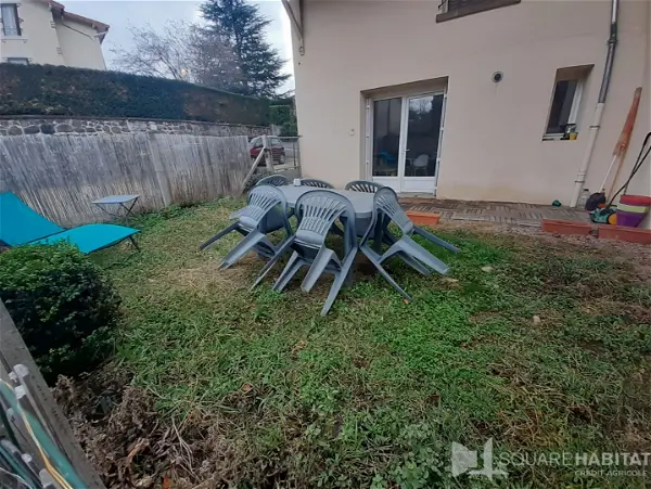 Maison à louer - CEYRAT, 2 pièces