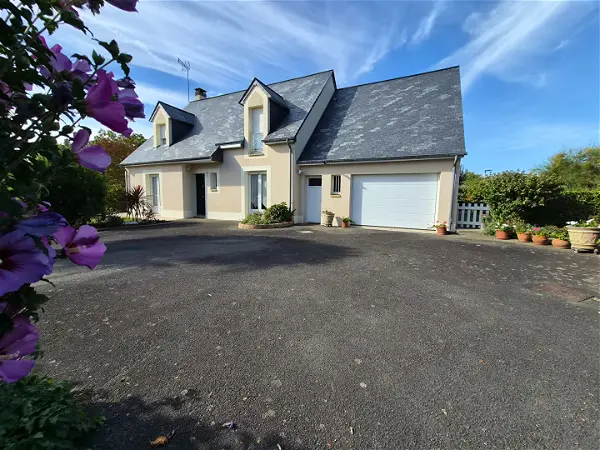 Maison à vendre - LAVAL, 6 pièces