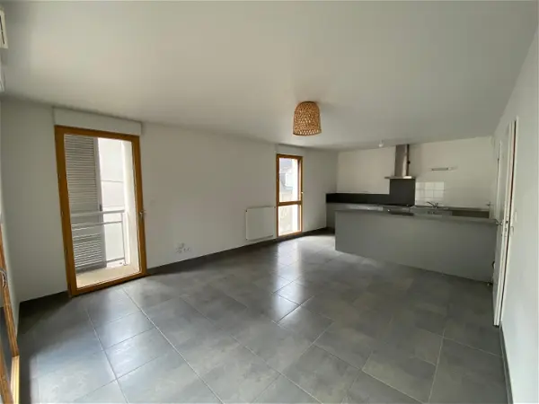 Appartement à louer - TOURS, 4 pièces